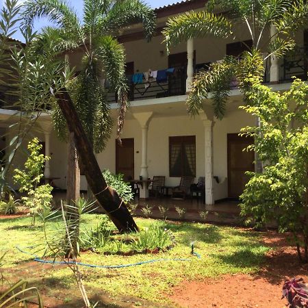 French Garden Resort Uppuveli Zewnętrze zdjęcie
