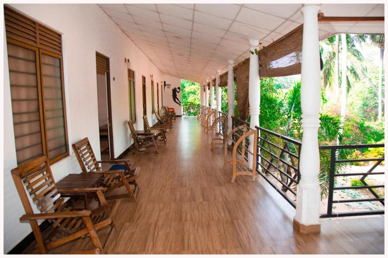 French Garden Resort Uppuveli Zewnętrze zdjęcie