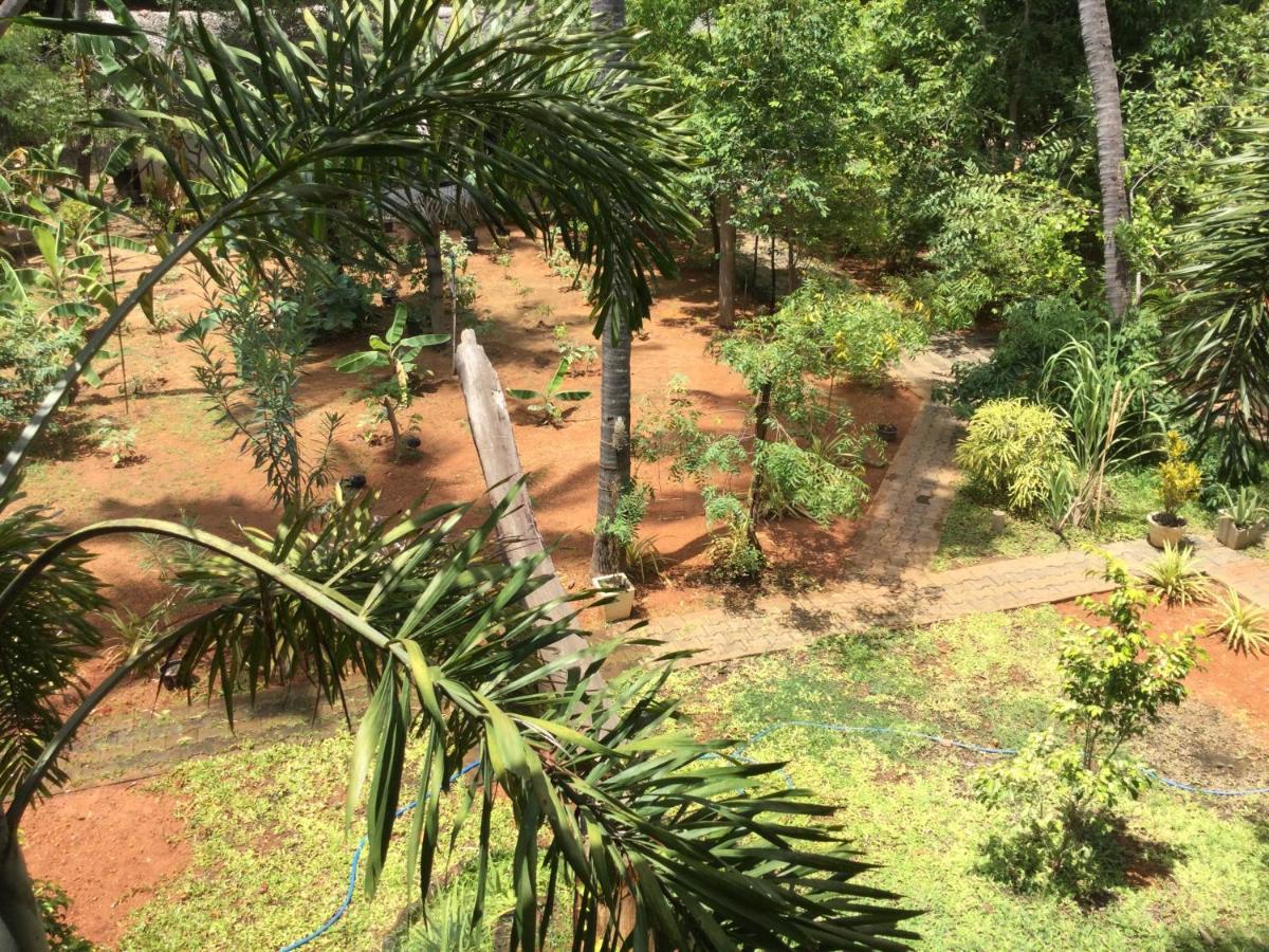 French Garden Resort Uppuveli Zewnętrze zdjęcie